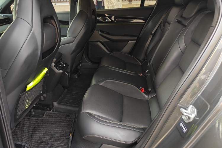 Used Lynk & Co 03 2023 1.5TD DCT JingPro Left Rear Seat