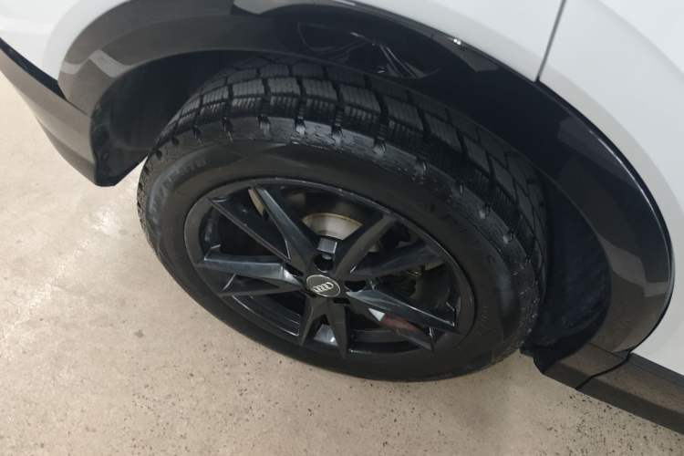 Used Audi Q2L 2021 35 TFSI Progressive Dynamic Edition Right Rear Wheel Hub