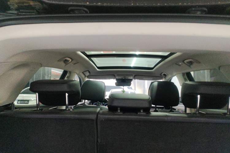 Used Hongqi HS5 2022 2.0T Smart Connect Flagship Edition
