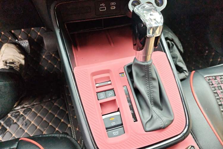 Used Honda Breeze 2025 240TURBO Two-Wheel-Drive Luxury Edition 5 Seats