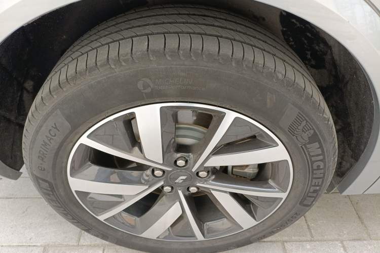 Used Li Auto L8 2023 Air model