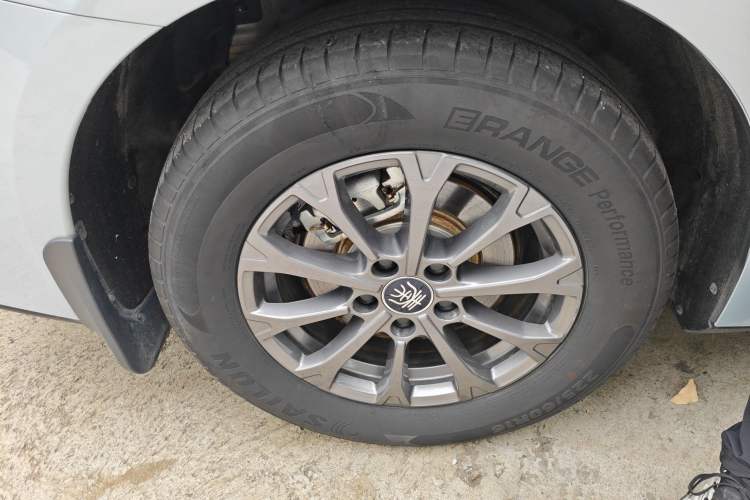 Used BYD Qin L 2024 DM-i 80KM Leading Model
