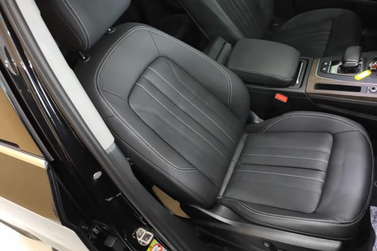 Used Audi Q5L 2022 Updated Version 40T Luxury Elegant Edition