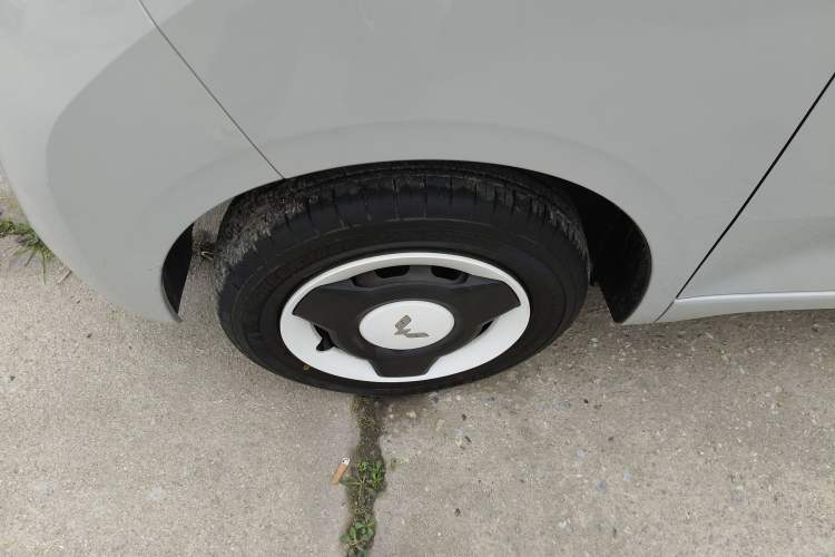 Used Wuling Hongguang MINIEV 2024 3rd Generation 215km Youth Edition Exterior 4