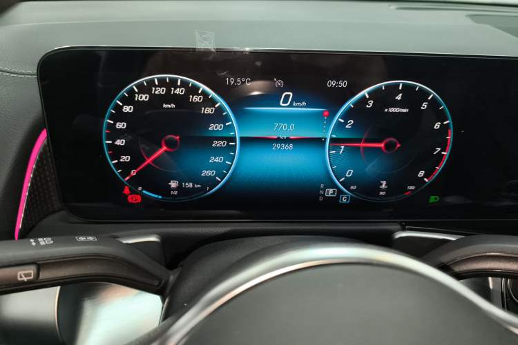 Used Mercedes-Benz GLB 2022 Refresh GLB 200 Dynamic Edition Instrument Cluster