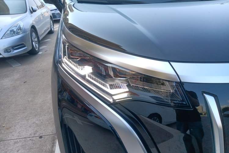 Used Denza D9 2024 EV 620 Premium Model