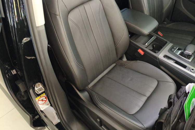 Used Audi Q5L 2020 45 TFSI Prestige Fashion Model