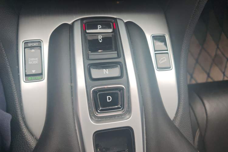 Used Honda Avancier 2020 370TURBO Four-Wheel Drive Premium Edition Gear Lever