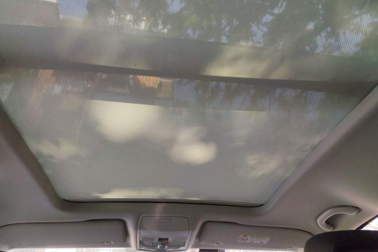 Used Volkswagen Sharan 2018 Revised Version 380TSI Comfort Edition 6-Seater
