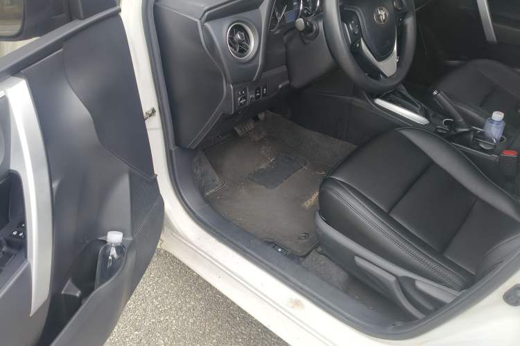 Used Toyota Levin 2017 Revised 185T CVT Elite Edition China V Standard
