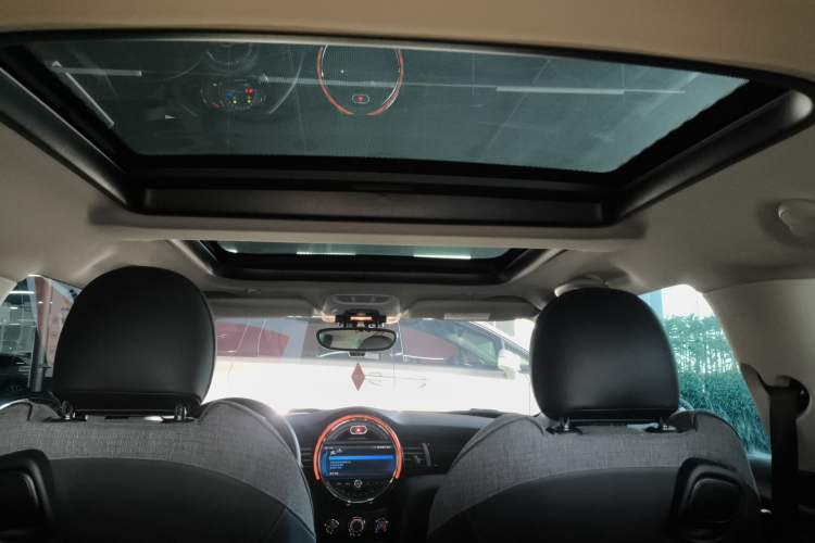 Used MINI 2019 1.5T COOPER Classic Edition