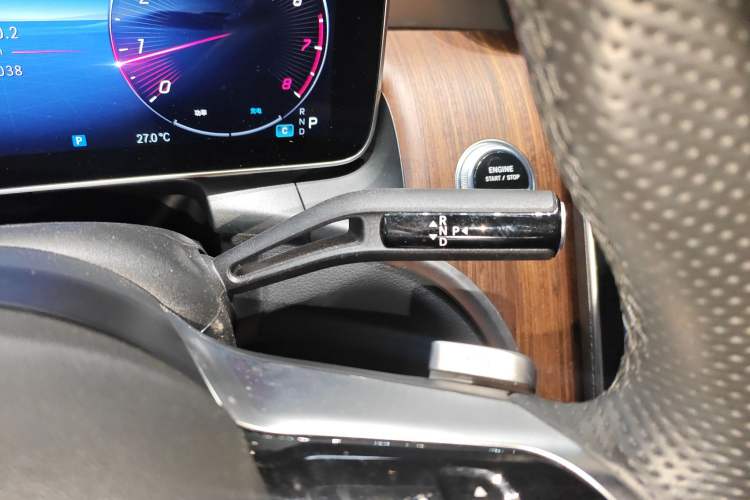 Used Mercedes-Benz GLC 2023 GLC 300 L 4MATIC Dynamic 7-Seater
