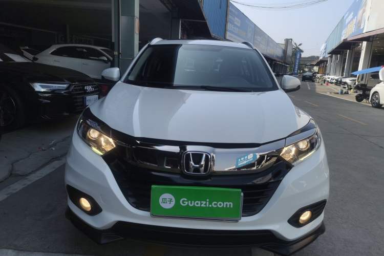 Used Honda Vezel 2020 1.5L CVT Pioneer Edition
