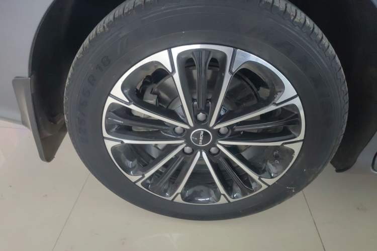 Used Roewe iMAX8 2022 Model 400TGI Exclusive Version for Key Accounts