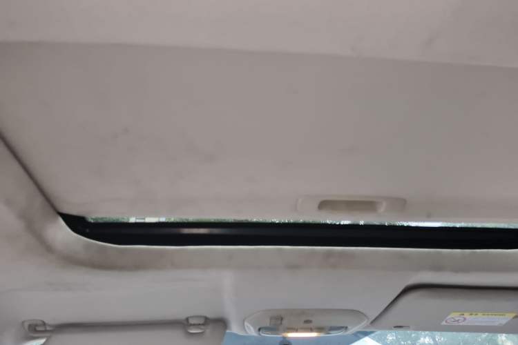 Used Ford Escort 2015 1.5L Automatic Fashion Model