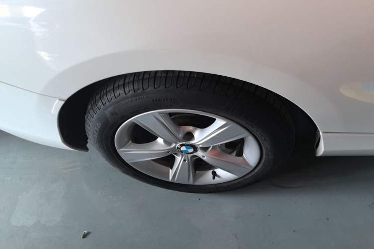 Used BMW 2 Series 2017 220i Leading Model