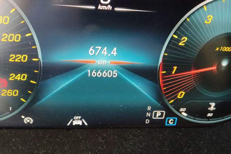 Used Mercedes-Benz GLC 2020 GLC 300 L 4MATIC Dynamic Edition
