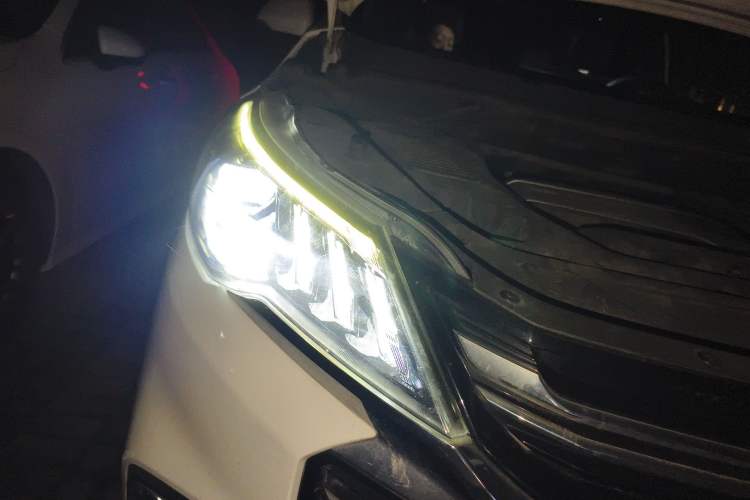 Used SAIC MAXUS G50 2019 1.5T Automatic Luxury Edition China V Standard