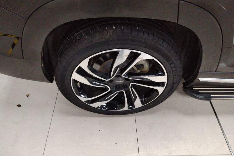 Used JETOUR X90 2019 1.6T DCT Luxury Touring Edition 7 Seats China VI Standard Right Rear Wheel Hub