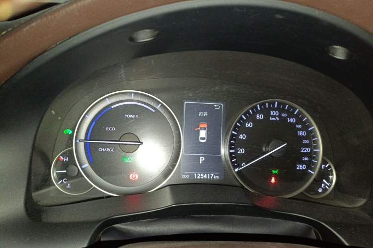 Used Lexus ES 2015 300h Luxury Edition
