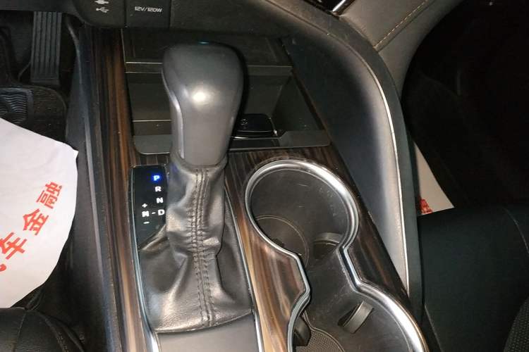 Used Toyota Camry 2019 2.0G Luxury Edition China VI Standard
