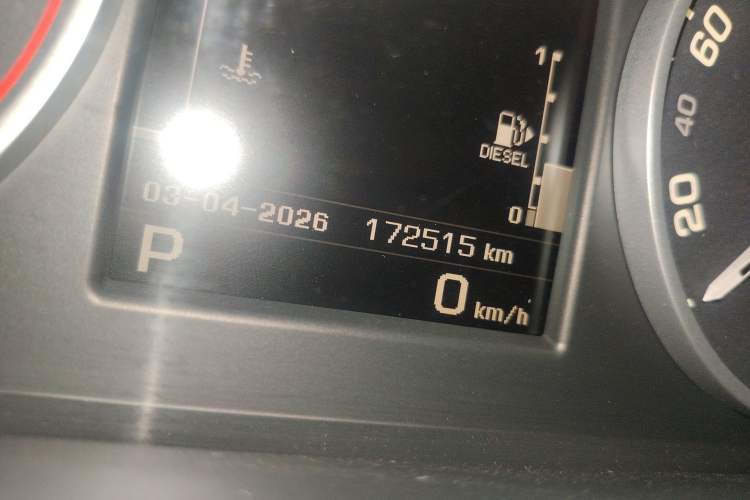 Used Land Rover Range Sport 2012 3.0 TDV6 HSE Diesel Edition Odometer Close Up