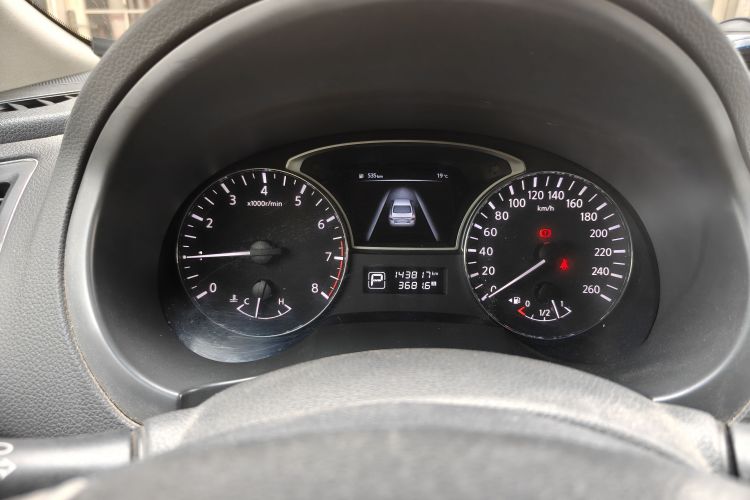 Used Nissan Teana 2014 2.0L XL Upper Tech Edition Odometer Close Up