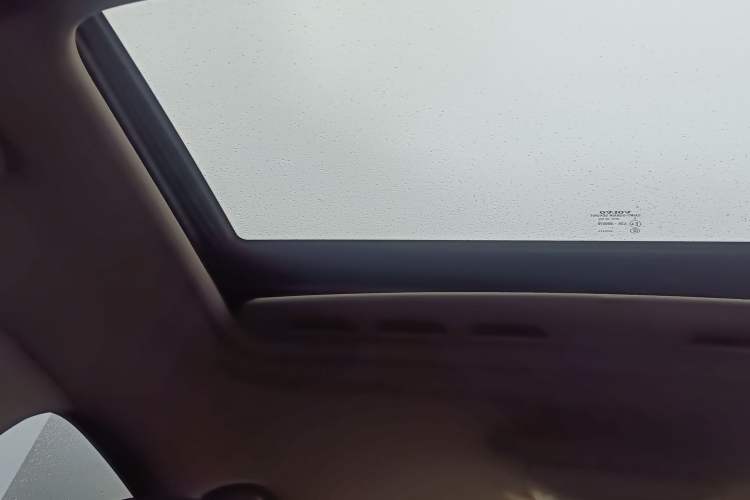 Used Volvo S60 2015 S60L 2.0T Zhiyuan Edition