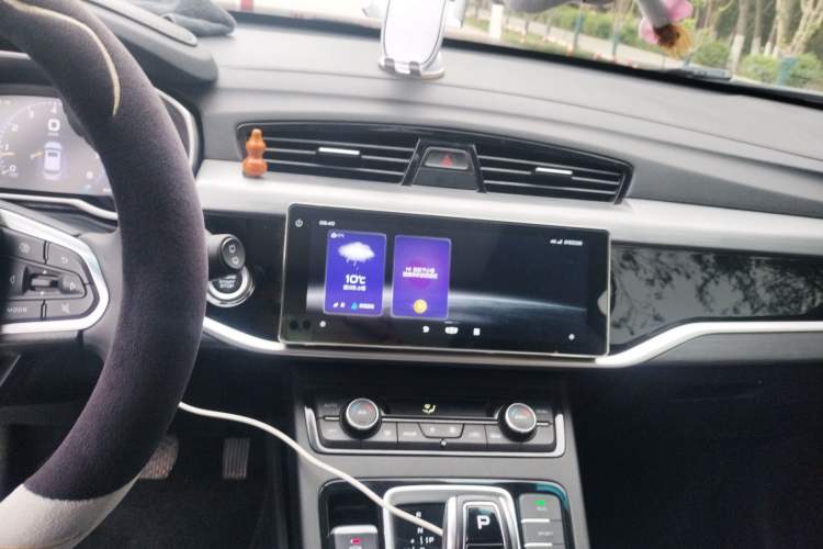 Used Geely Auto Emgrand X7 Sport 2022 1.8TD DCT Zhiya Trim