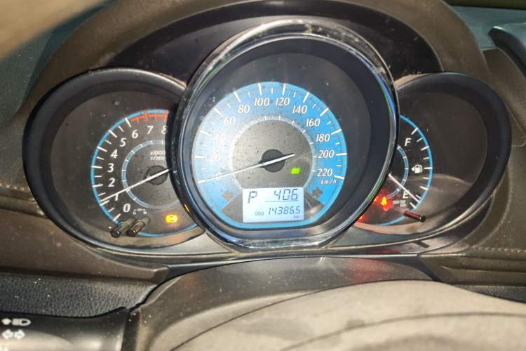 Used Toyota YARiS L Zhi Xuan 2015 1.5E Automatic Charm Edition