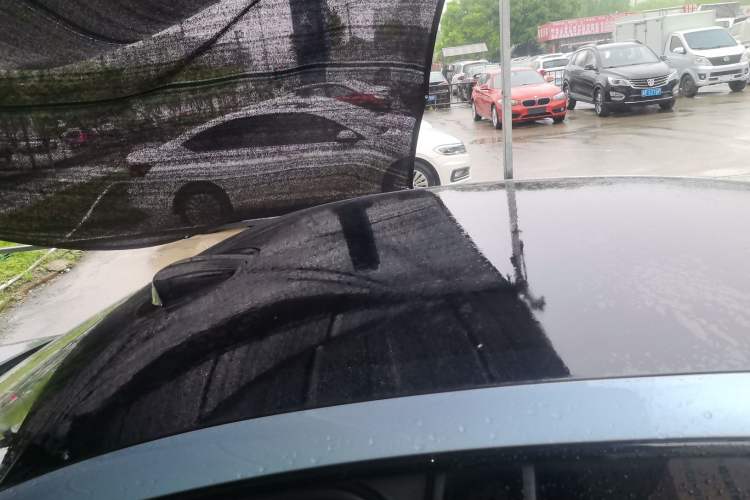 Used Geely Galaxy E8 2025 620 km All-Wheel Drive Starship LiDAR-Enabled Intelligent Driving Version Roof