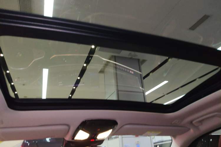 Used BMW X5 2023 xDrive 30Li Luxury M Sport Night Edition Package