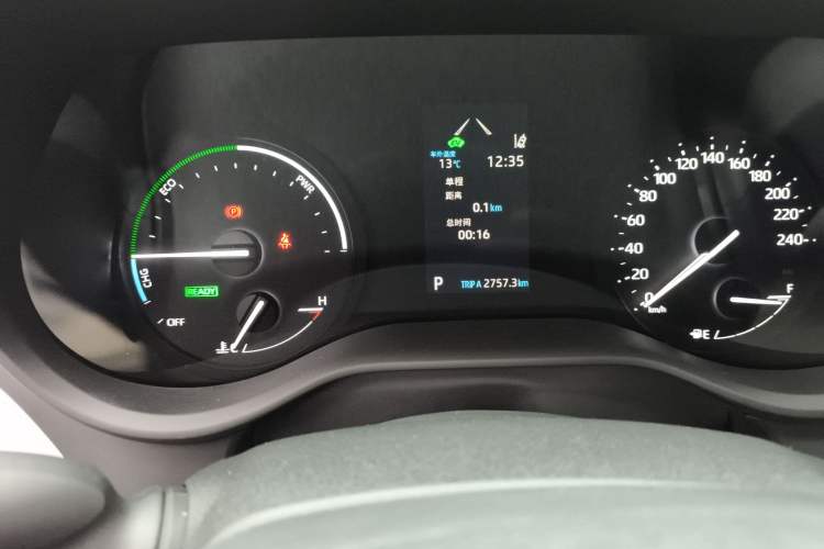 Used Toyota Sienna 2023 2.5L Hybrid Comfort Edition