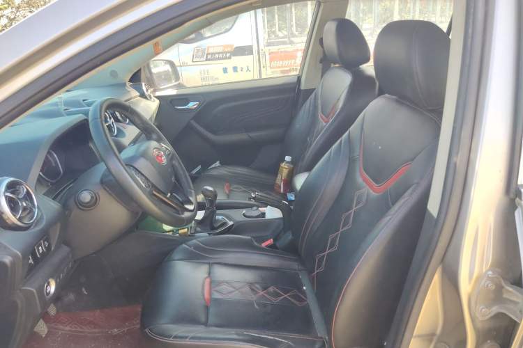 Used Soueast DX3 2018 1.5L Manual Luxury Model Left Front Seat