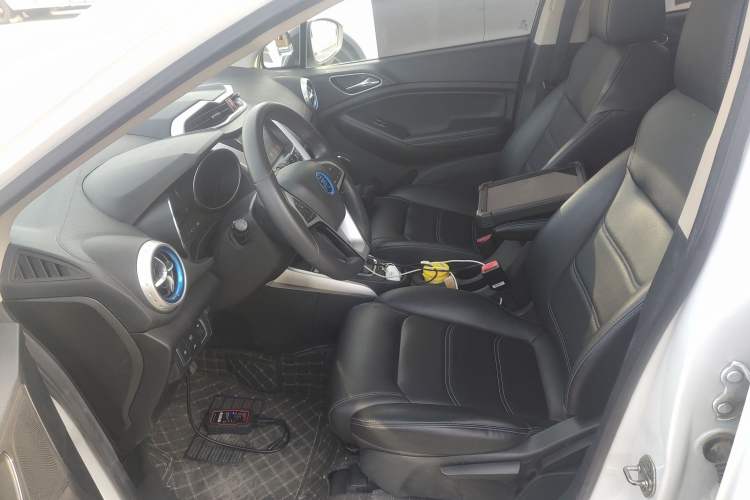 Used BYD Yuan New Energy 2019 EV360 Smart Connect Leading Model Left Front Seat