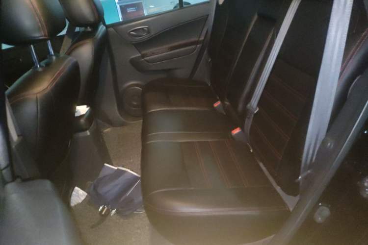 Used Renault Koleos 2014 2.0L Two-Wheel Drive Standard Edition Left Rear Seat