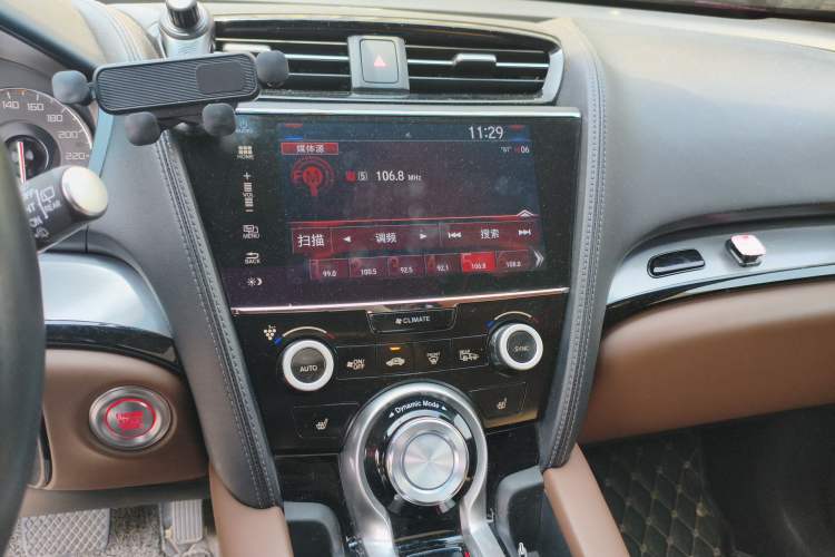 Used Acura CDX 2016 1.5T Two-Wheel Drive Deluxe Edition