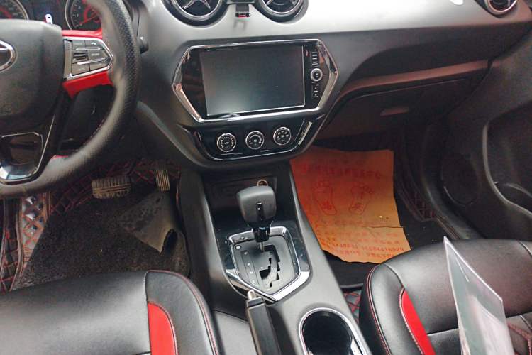 Used Soueast DX3 2016 1.5T SRG CVT Flagship Edition Gear Lever