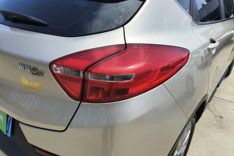 Used Geely Auto Emgrand GS 2016 Sport Edition 1.8L Automatic LingShang Model Right Rear Taillight
