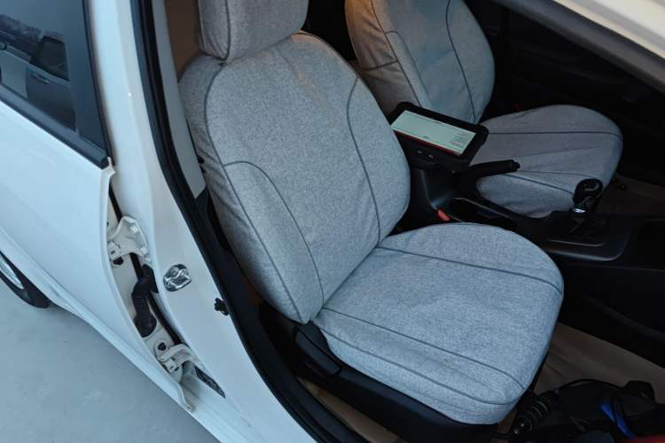 Used Kia K3 2015 1.6L Manual GL
