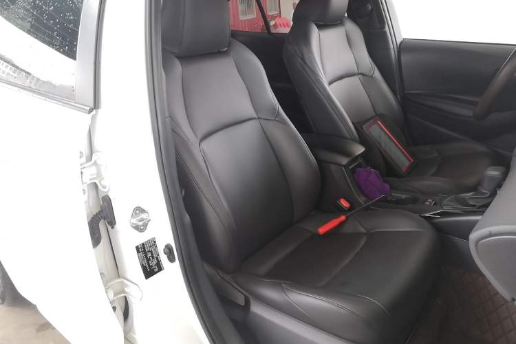 Used Toyota Levin 2022 185T CVT Luxury Edition Right Front Seat