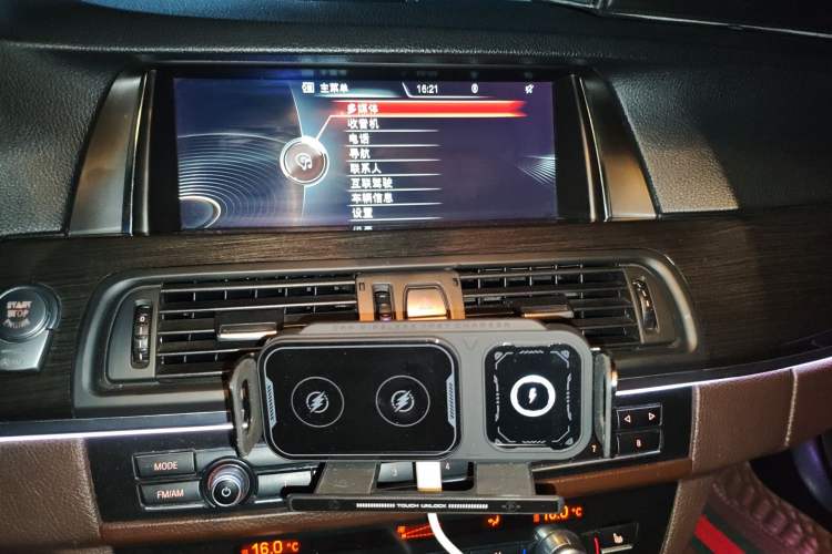 Used BMW 5 Series 2014 525Li Luxury Design Package
