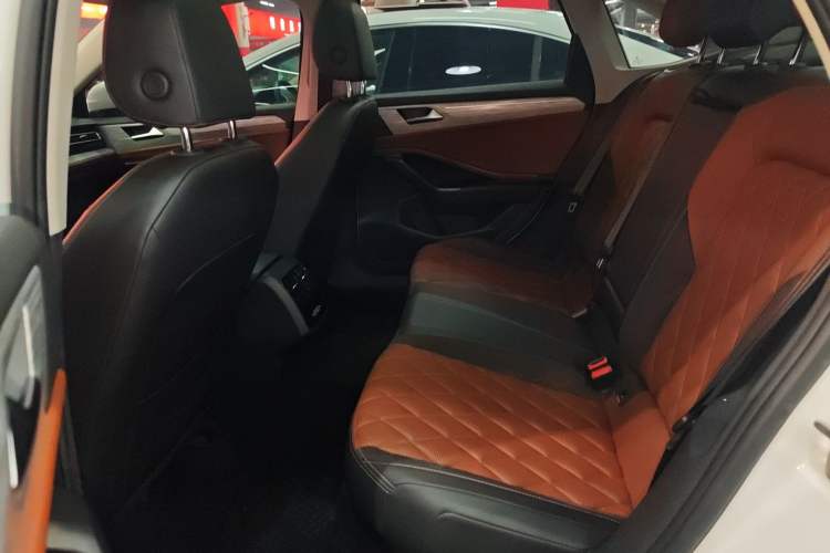 Used Volkswagen Sagitar 2023 300TSI DSG Excellence Edition Left Rear Seat