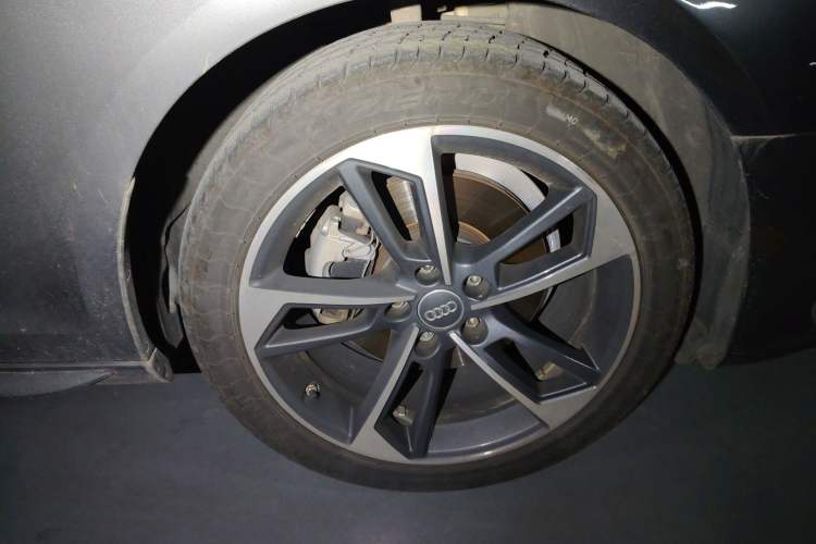 Used Audi A4L 2020 40 TFSI Fashion Dynamic Model