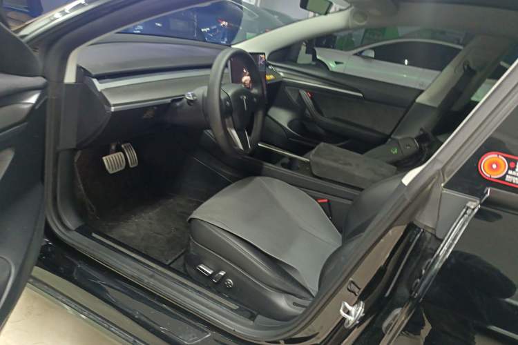 Used Tesla Model 3 2021 Revised Version II – Performance High-Performance All-Wheel-Drive Edition