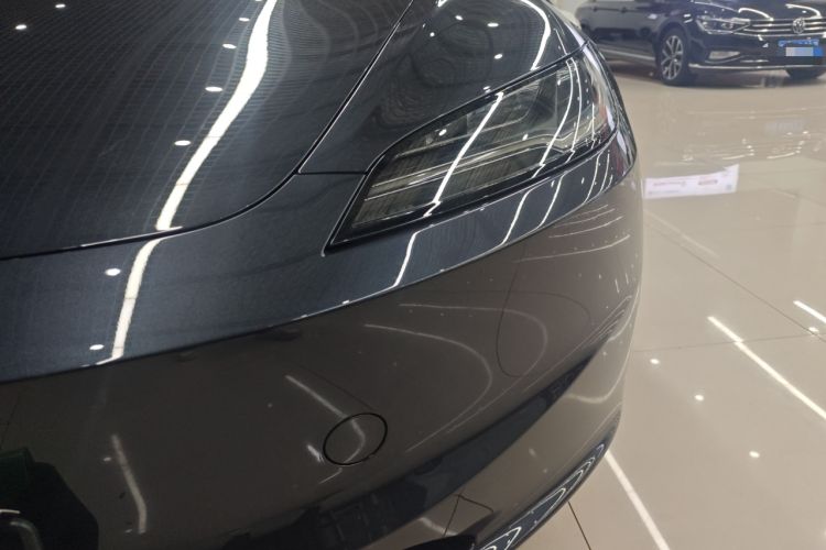 Used Tesla Model 3 2023 Rear-Wheel-Drive Version
