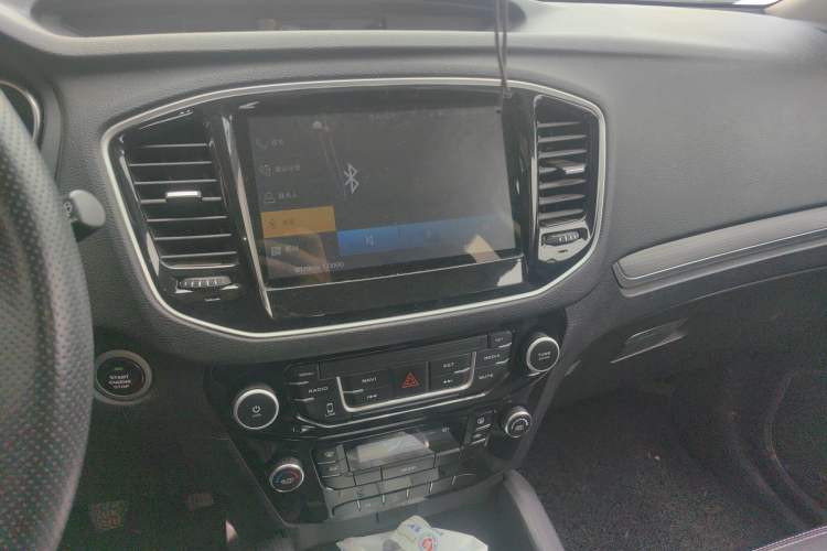 Used Geely Auto Vision X6 2016 1.8L Manual Luxury Model