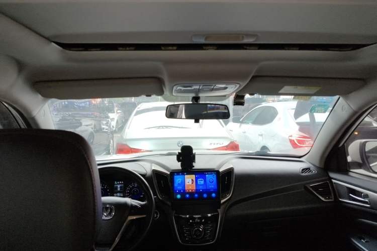 Used Changan CS75 2015 1.8T Automatic 4x4 Elite Model China V Standard