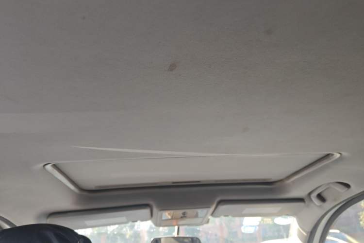 Used FORTHING Joyear X5 2013 1.6L Manual Luxury Model China V Standard
