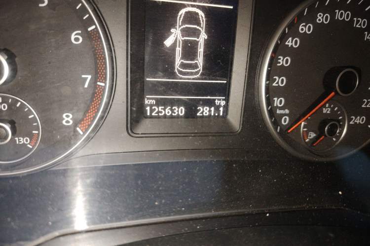 Used Volkswagen Sagitar 2010 1.4 TSI Automatic Tech Edition
